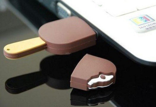 Illustration for article titled These creative USB sticks will make your file transfers way more interesting